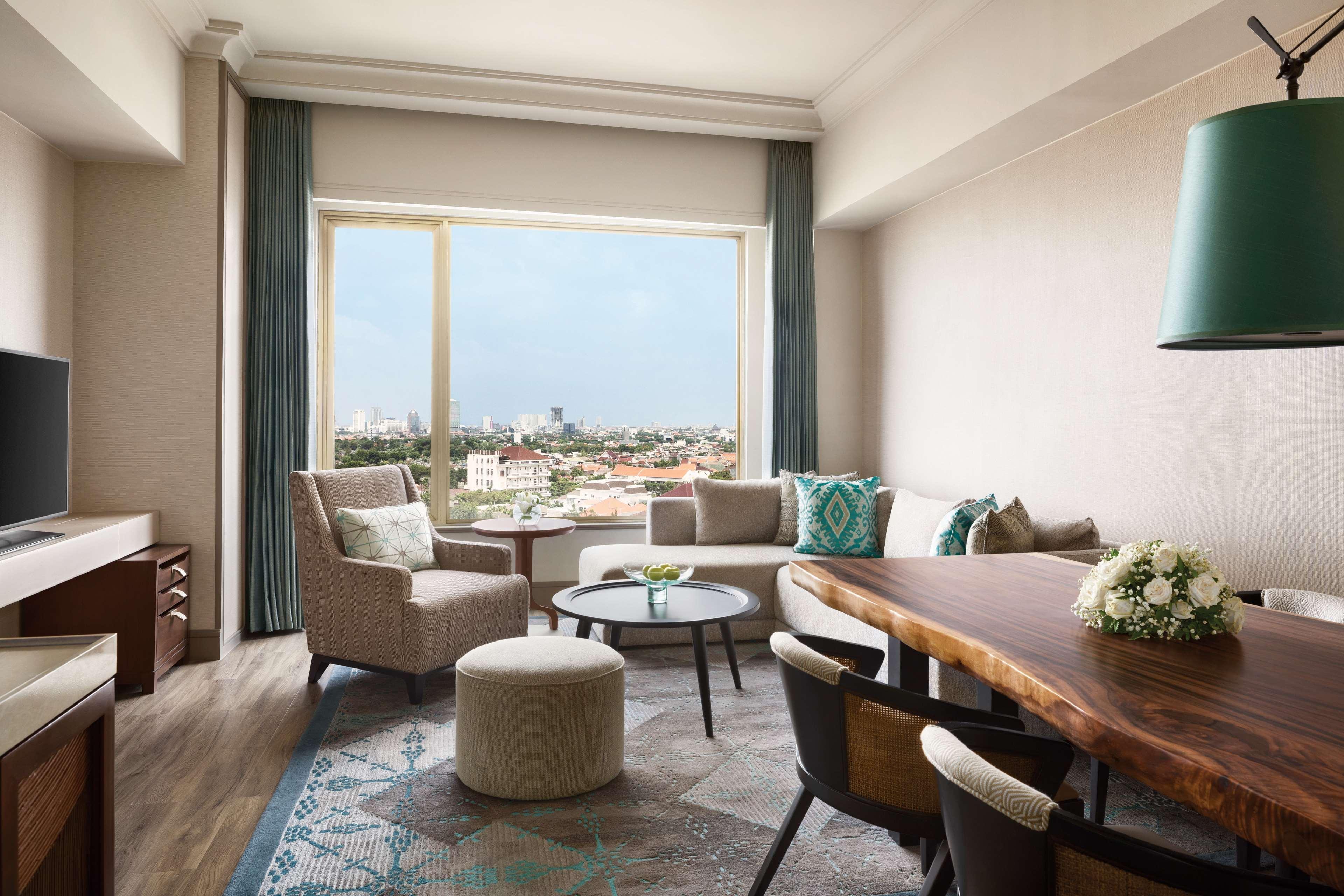 Shangri-La Surabaya Eksteriør bilde