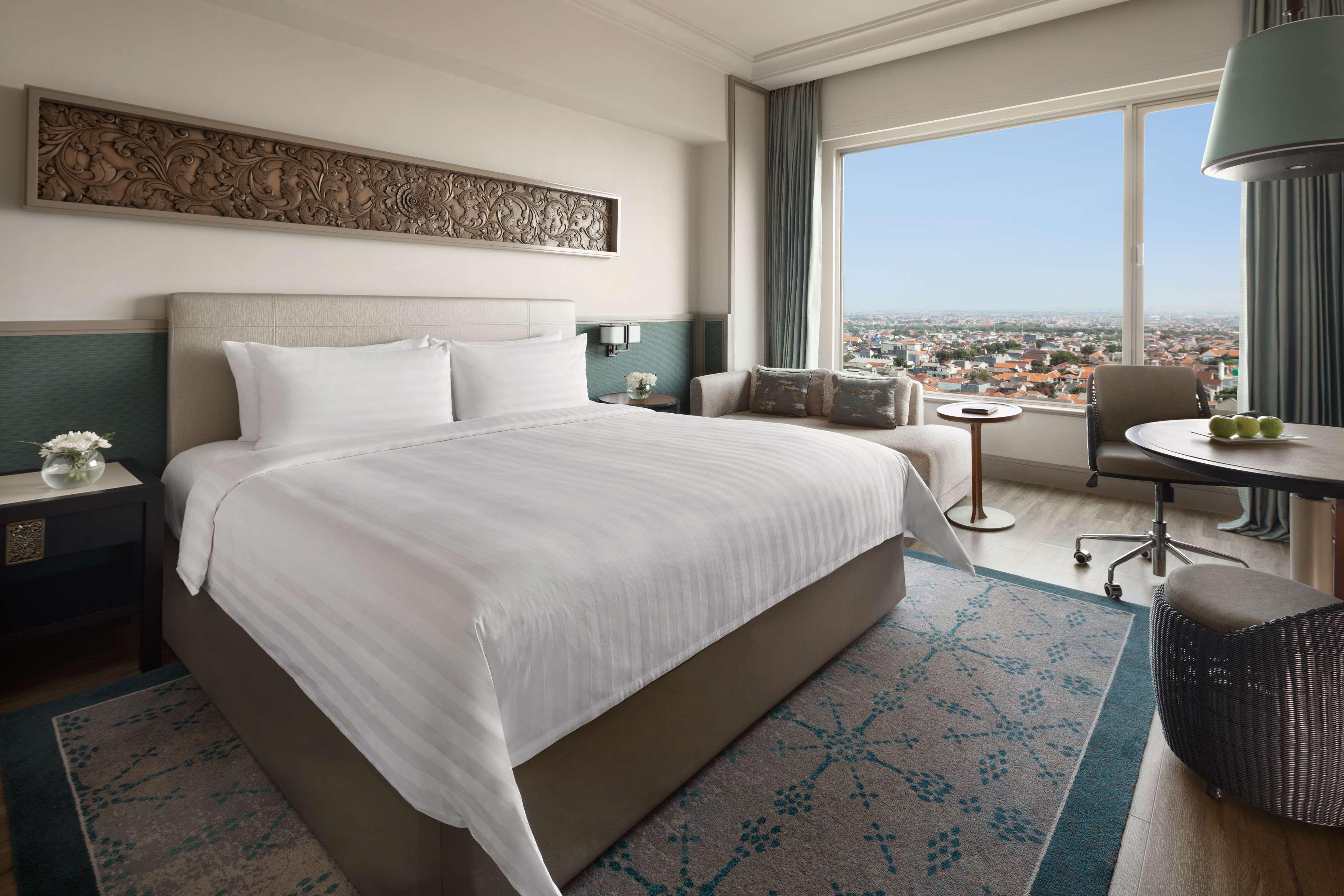 Shangri-La Surabaya Eksteriør bilde