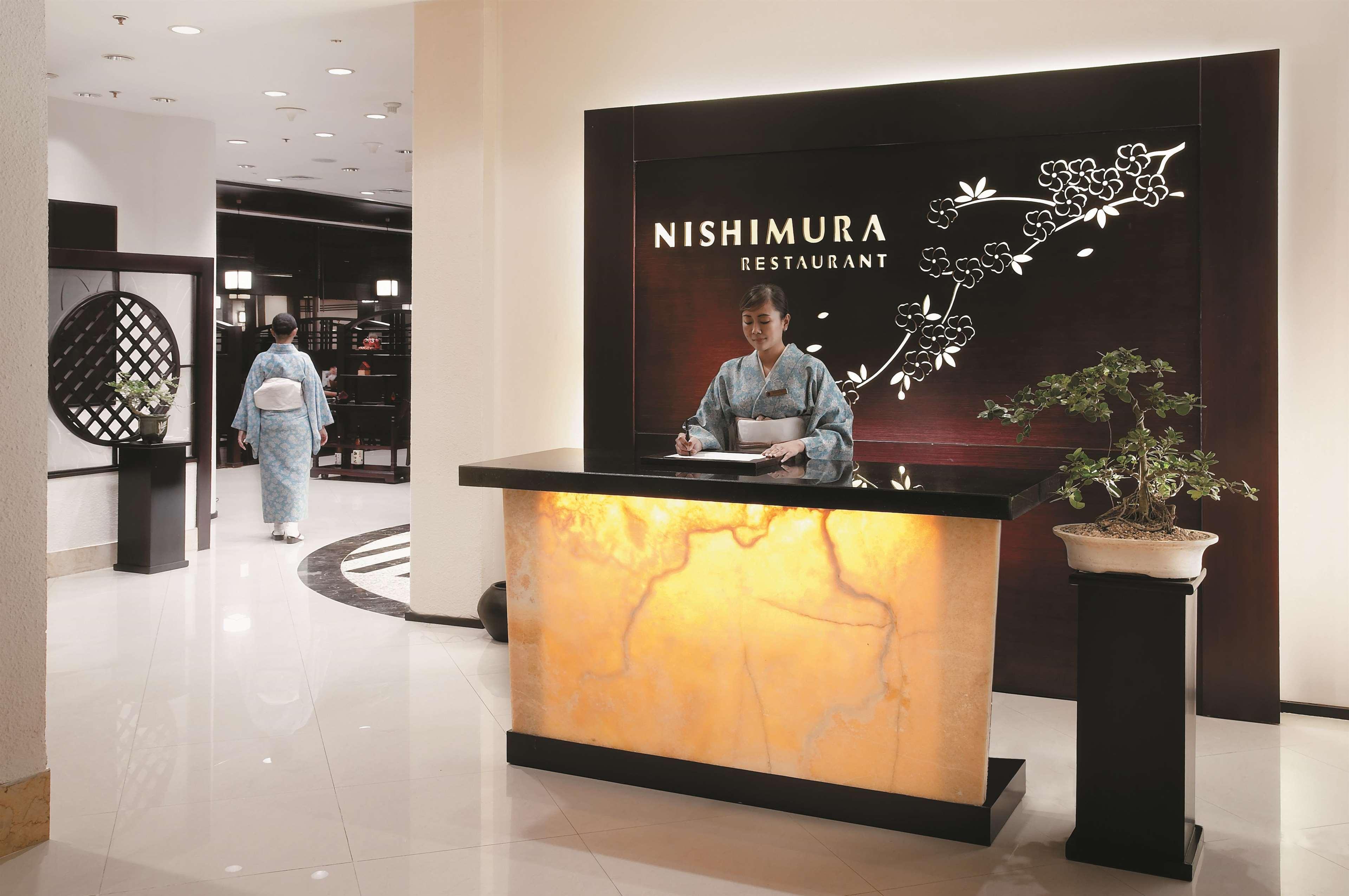 Shangri-La Surabaya Eksteriør bilde